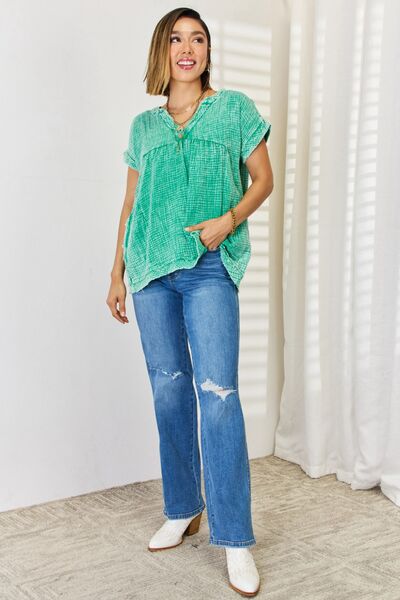 Washed Cotton Raw Hem Short Sleeve Blouse in Kelly GreenBlouseZenana