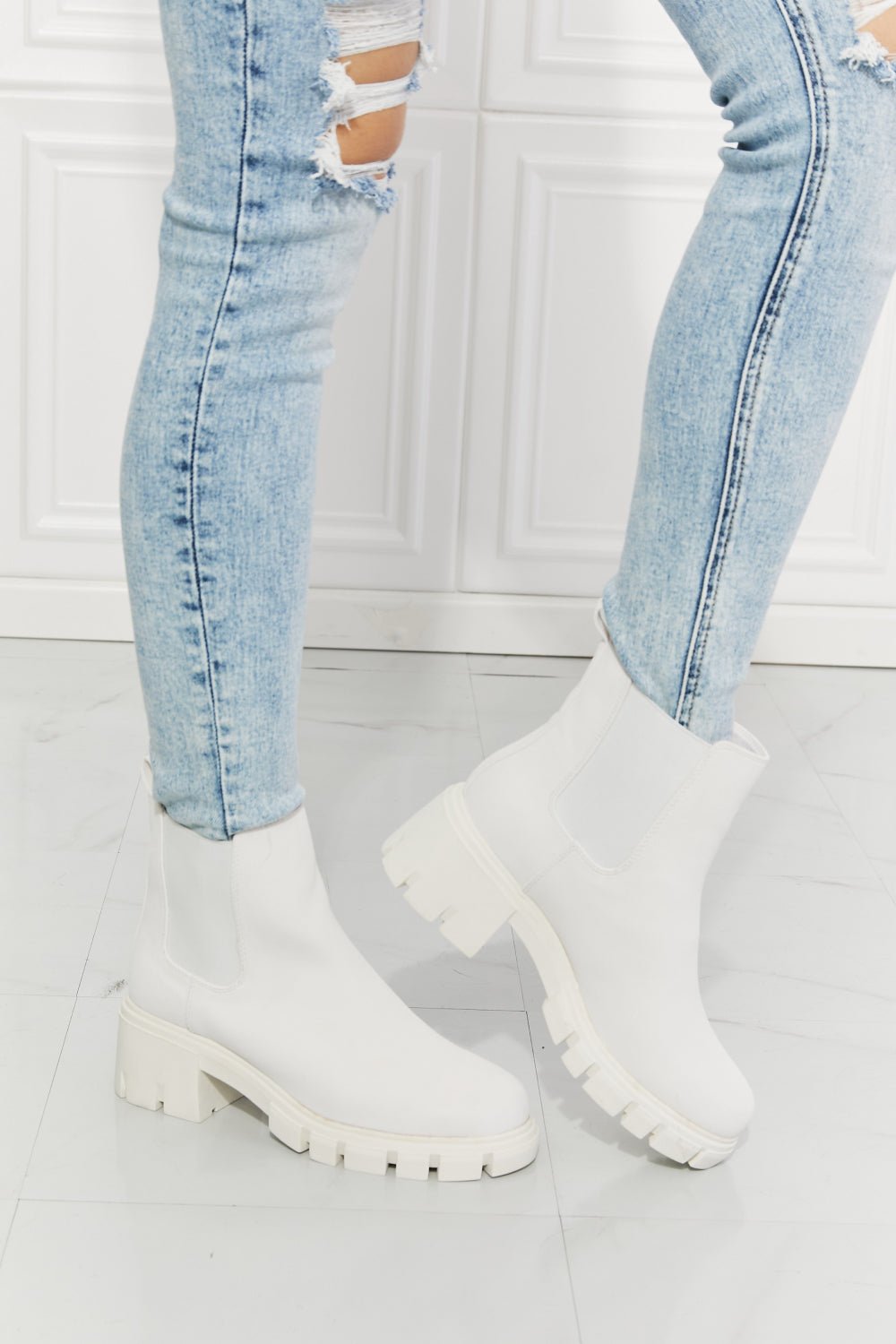 Vegan Leather Lug Sole Chelsea Boots in Matte WhiteBootsMelody